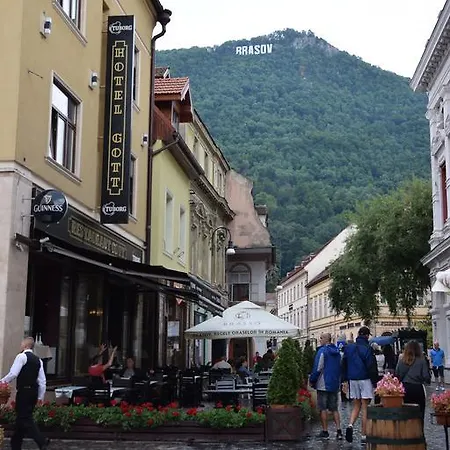 Casa Liszt Апартаменти *