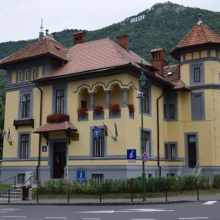 Casa Liszt Апартаменти *